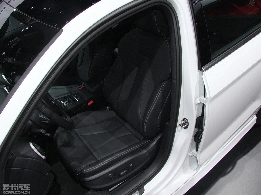 2015?yun)WA3 Limousine(M(jn)) 