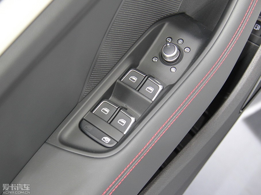 2015WA3 e-tron Sportback e-tron \Ӱ