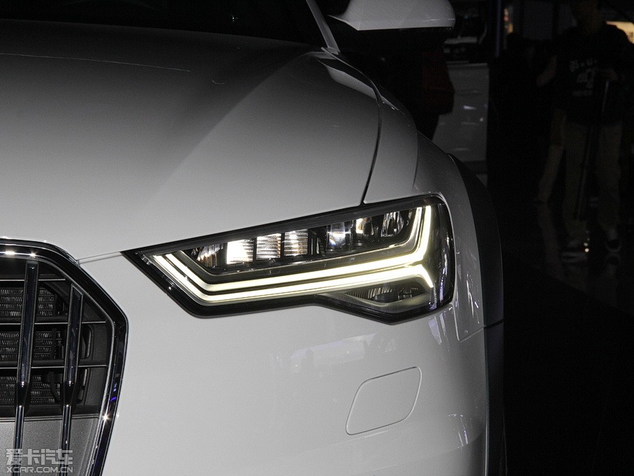 2015WA6(M) Allroad quattro