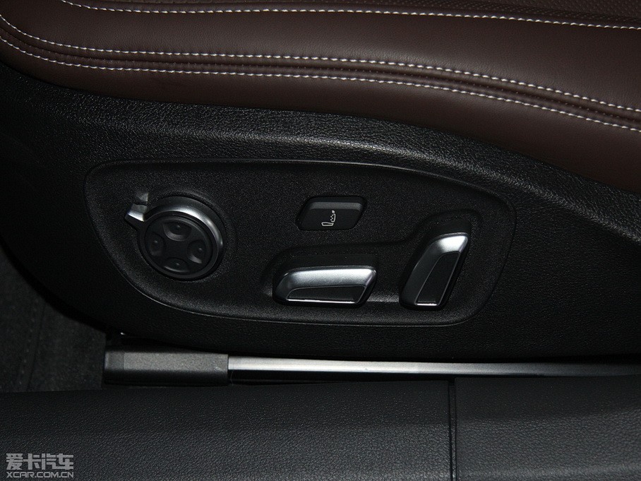 2015WA6(M) Allroad quattro