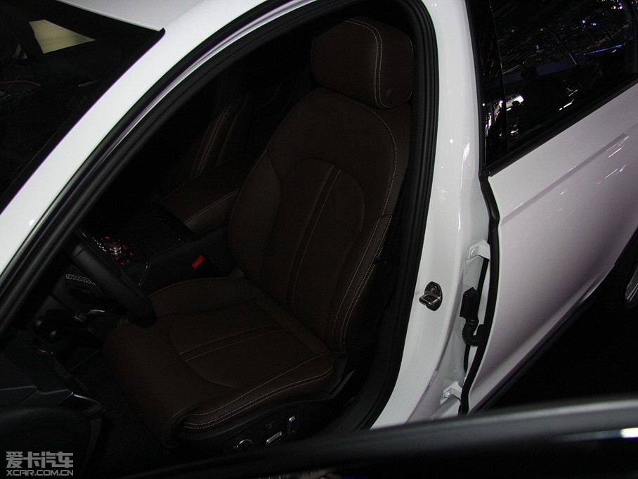 2015WA6(M) Allroad quattro