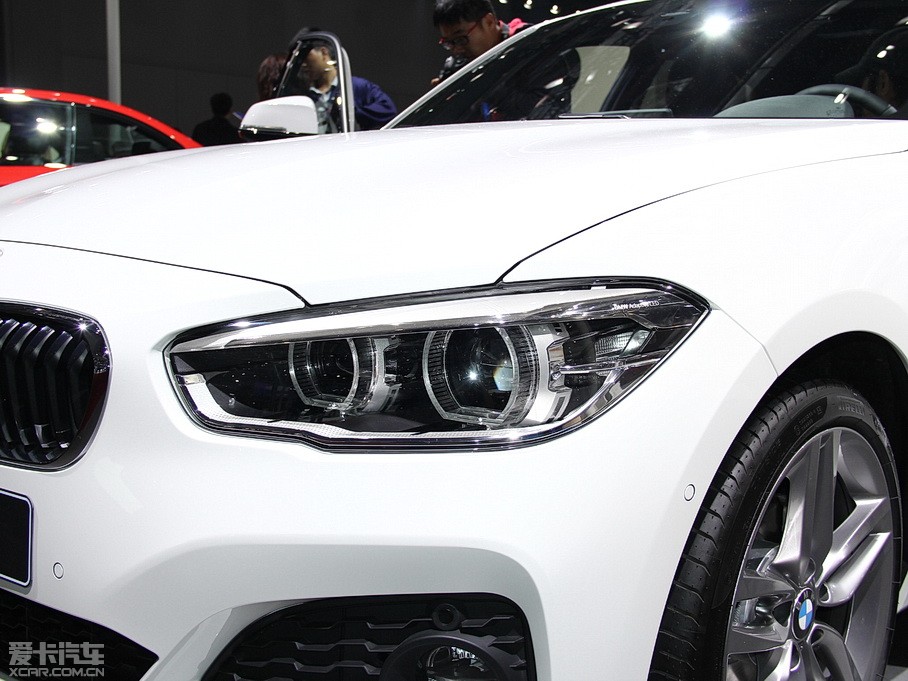 2015R1ϵɎ 118i OӋb