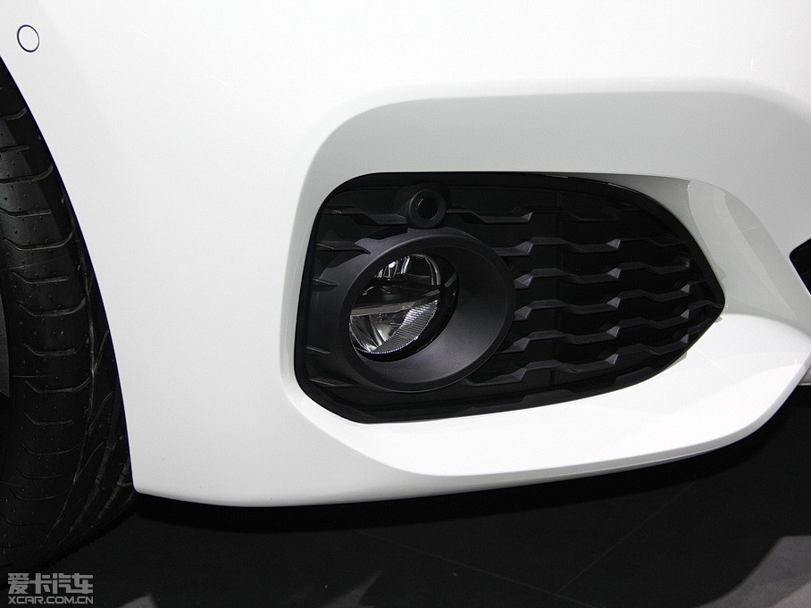 2015R1ϵɎ 118i OӋb