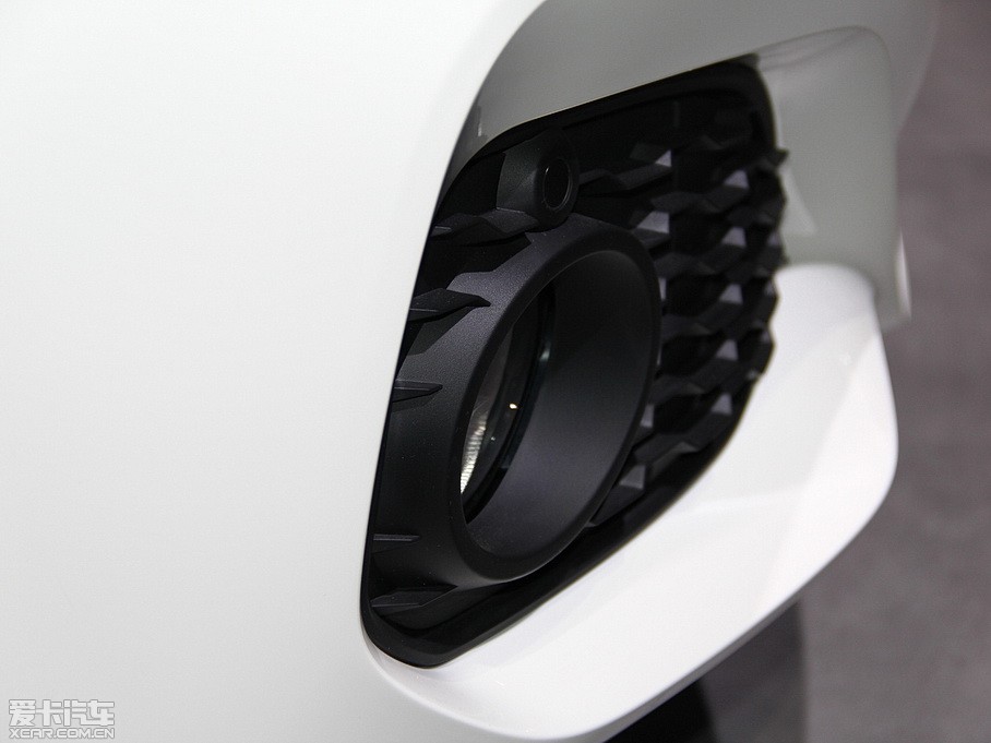 2015R1ϵɎ 118i OӋb