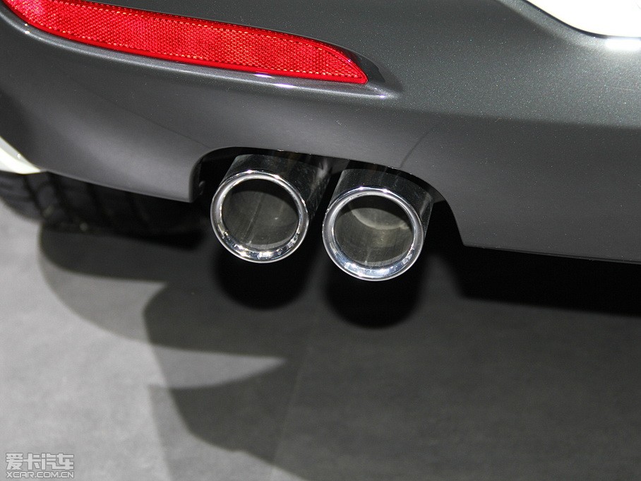 2015R1ϵɎ 118i OӋb