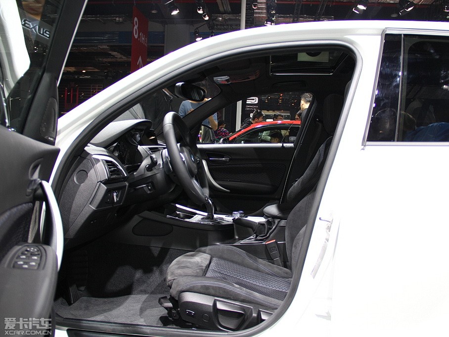 2015R1ϵɎ 118i OӋb