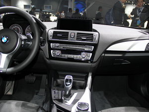 2015118i O(sh)Ӌ(j)b Ϻ܇չ