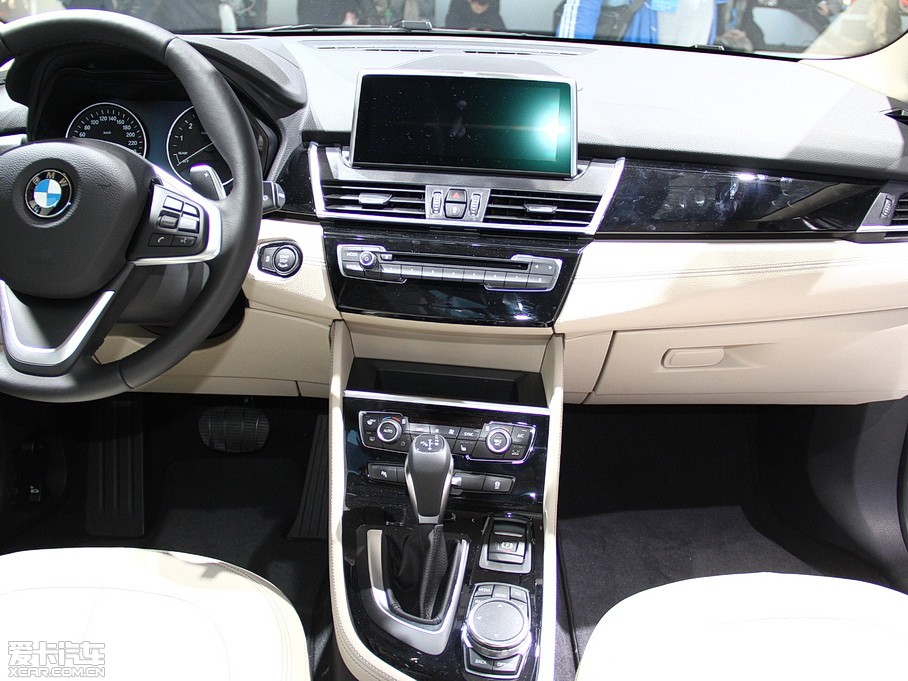 2015R2ϵ܇(M) M Sport