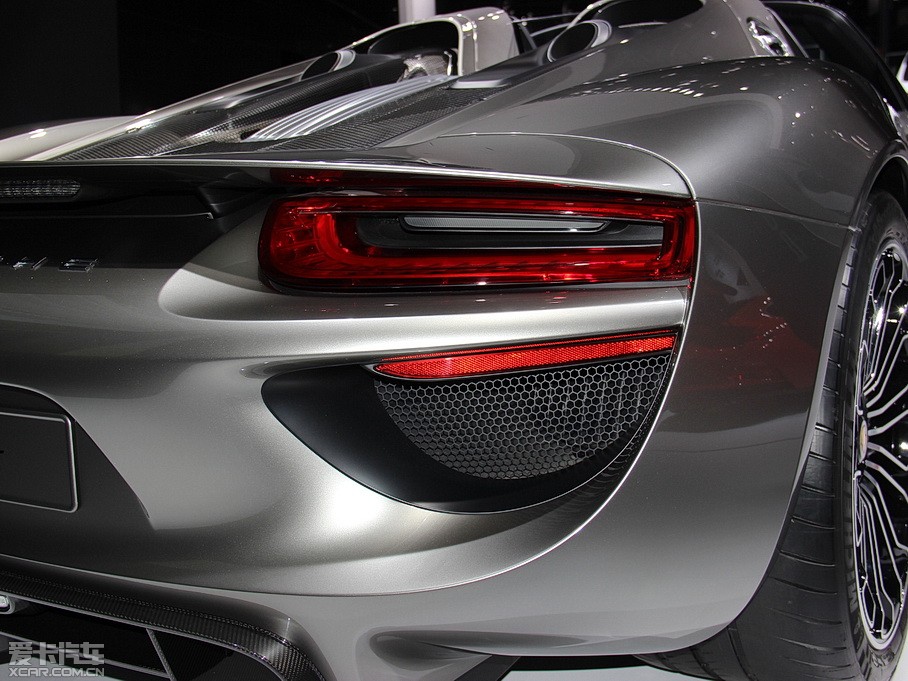 2015r(sh)918 Spyder