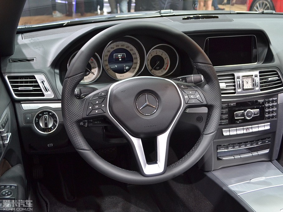 2014��YE������ E 260 �����I��܇