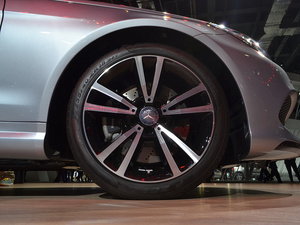 2014��E 260 �����I��܇ �Ϻ�܇չ