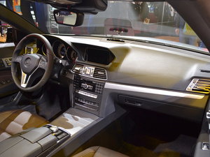 2014��E 260 �����I��܇ �Ϻ�܇չ