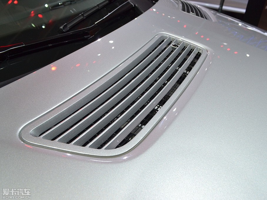 2014YR(j) R 400 4MATICA