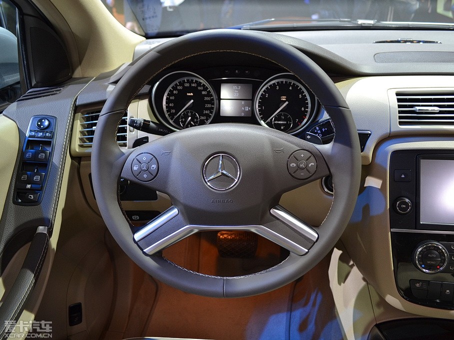 2014YR R 400 4MATICA