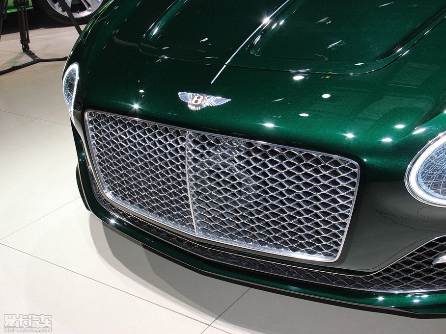 2015EXP 10 Speed 6 Concept