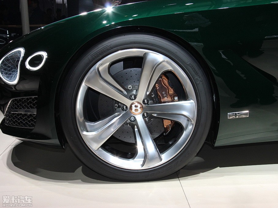 2015EXP 10 Speed 6 Concept