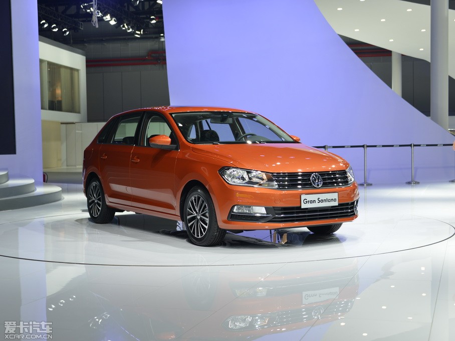 2015ɣ{Ƽ{ 230TSI DSGA