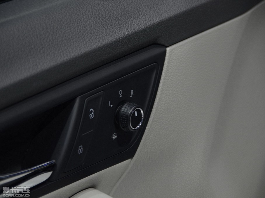 2014݃Ɏ 1.4TSI DSG\Ӱ