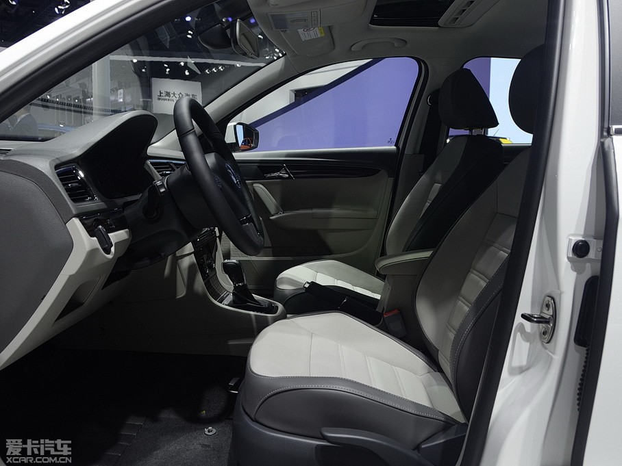 2014݃Ɏ 1.4TSI DSG\Ӱ