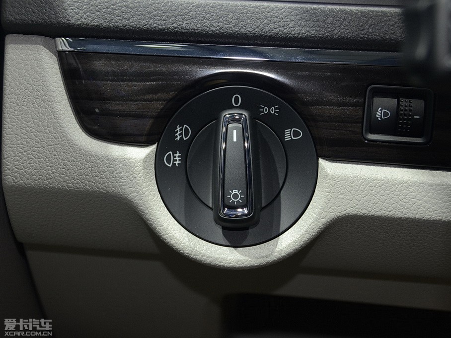 2014݃Ɏ 1.4TSI DSG\Ӱ