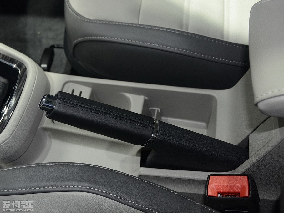 2014݃Ɏ 1.4TSI DSG\Ӱ