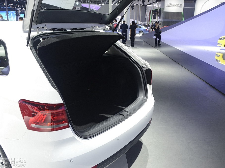 2014݃Ɏ 1.4TSI DSG\Ӱ