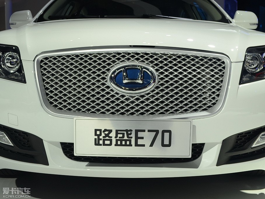 2013·ʢE70 2.0L ԄF 