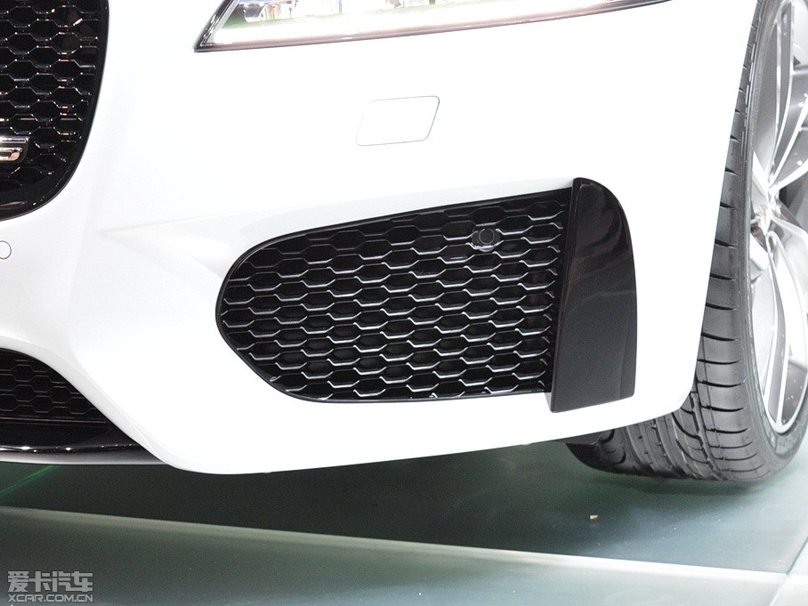 2016ݱXF 3.0T R-Sport\Ӱ