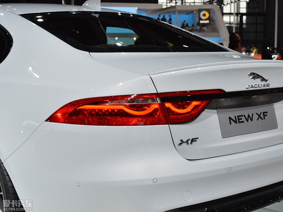 2016ݱXF 3.0T R-Sport\Ӱ