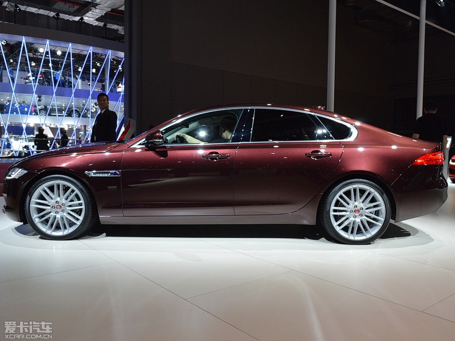 2016ݱXF 3.0T R-Sport\Ӱ