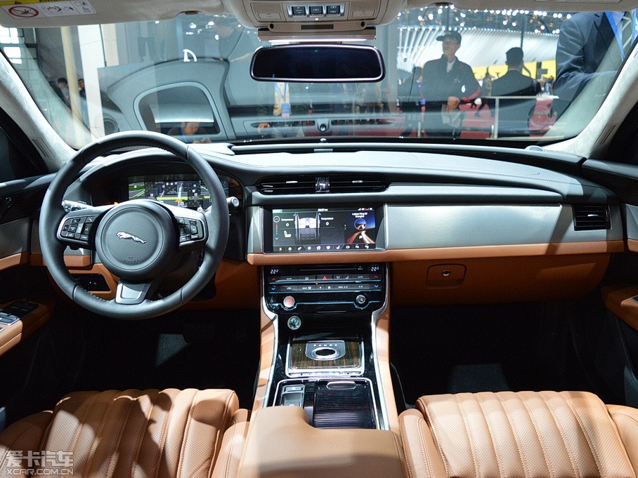 2016ݱXF 3.0T R-Sport\Ӱ