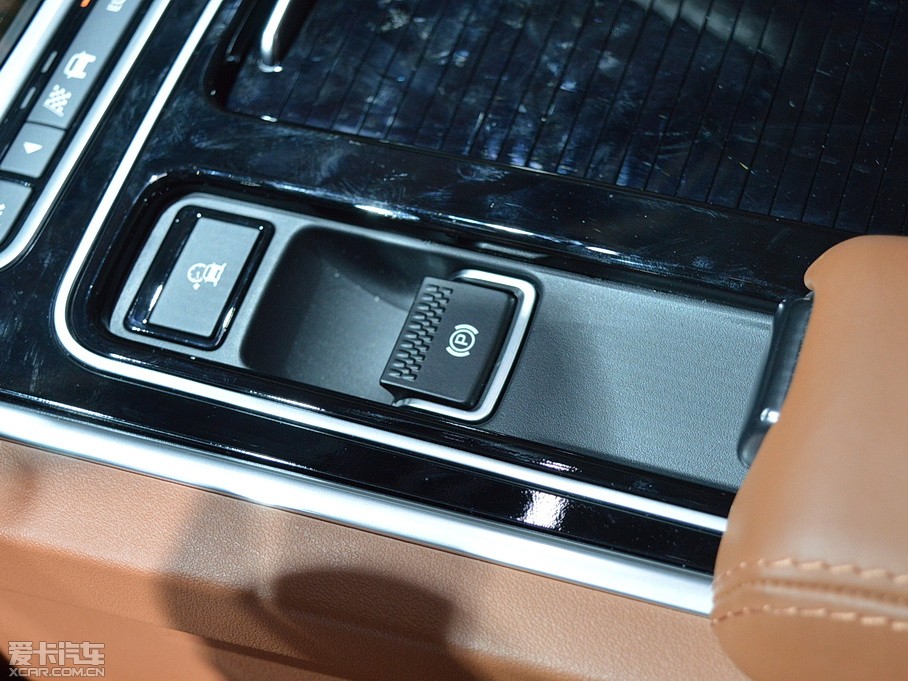 2016ݱXF 3.0T R-Sport\Ӱ