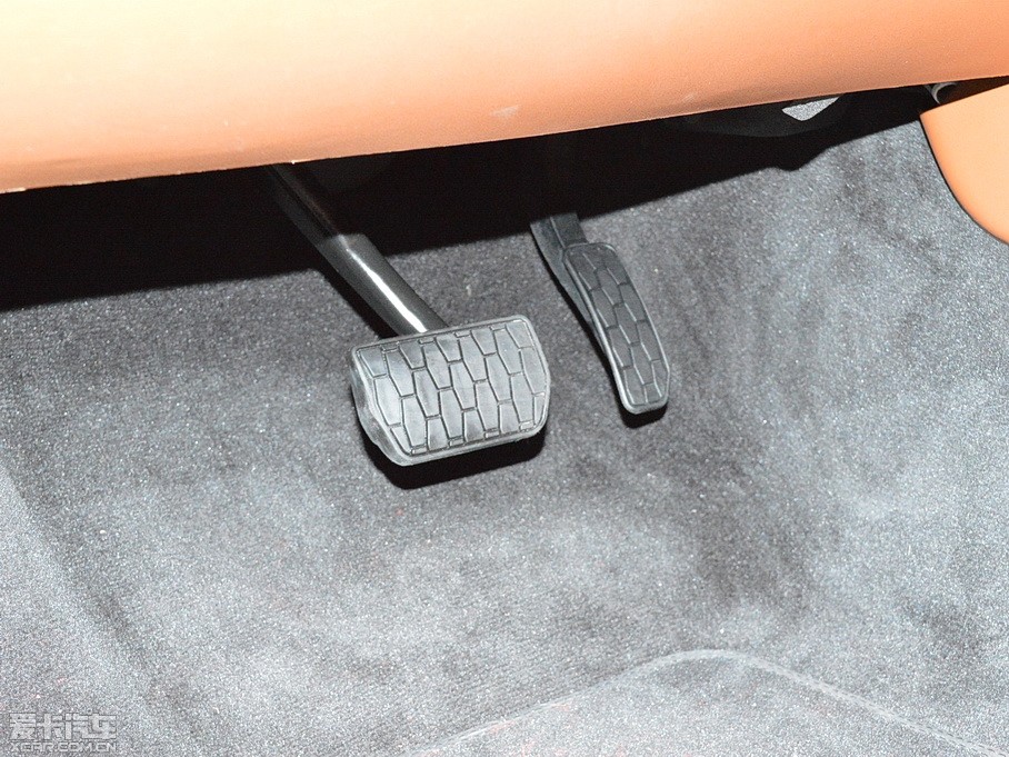 2016ݱXF 3.0T R-Sport\Ӱ