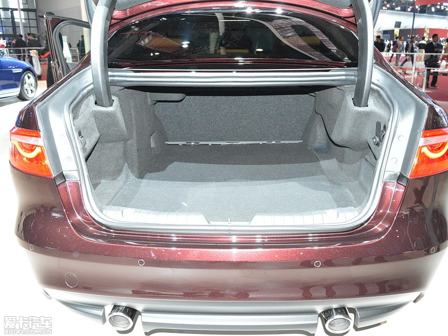 2016ݱXF 3.0T R-Sport\Ӱ