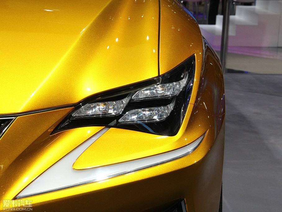 2015���׿��_˹LF-C2 