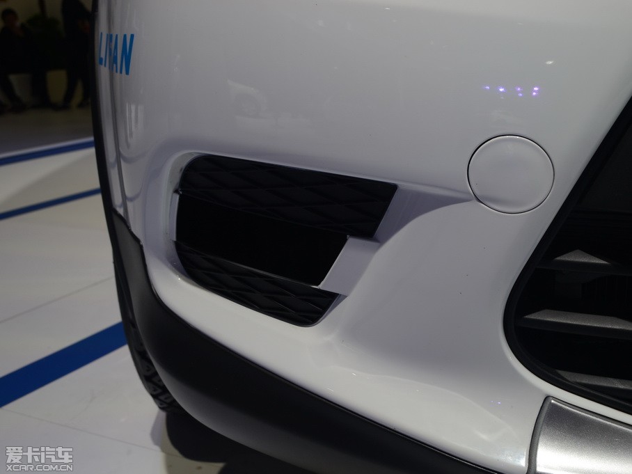 2015������X50 1.5L �քӺ��A��