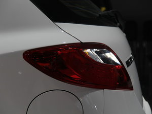 2012ńӰ 1.3L քӘ(bio)(zhn) Ϻ܇չ