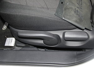 2012ńӰ 1.3L քӘ˜ Ϻ܇չ