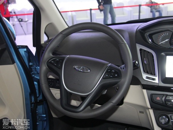 奇瑞汽車2015款艾瑞澤M7