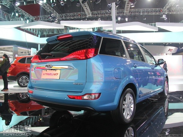 奇瑞汽車2015款艾瑞澤M7