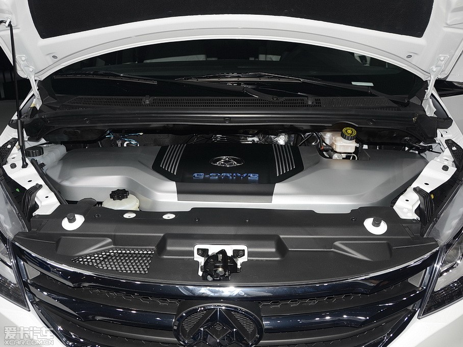 2015ͨMAXUS EG10 늄܇