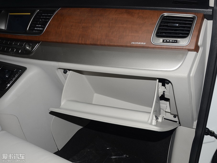 2015ͨMAXUS EG10 늄(dng)܇