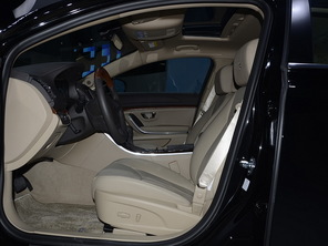 上汽榮威2015款榮威950