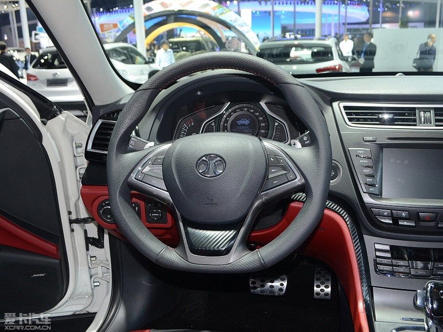 2015���CC 1.8T �ԄӾ�Ӣ��