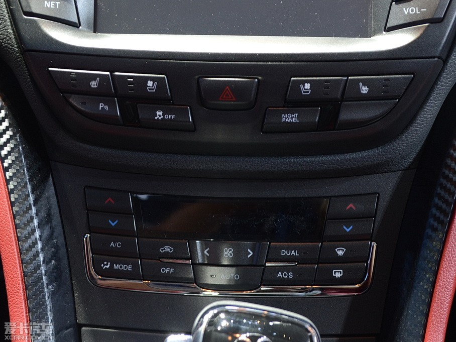 2015���CC 1.8T �ԄӾ�Ӣ��