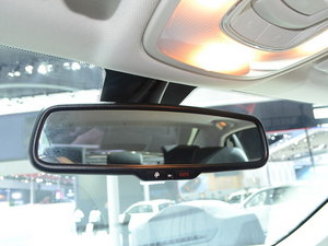 2015��1.8T �ԄӾ�Ӣ�� �Ϻ�܇չ