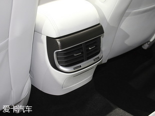 北汽紳寶2015款紳寶D80