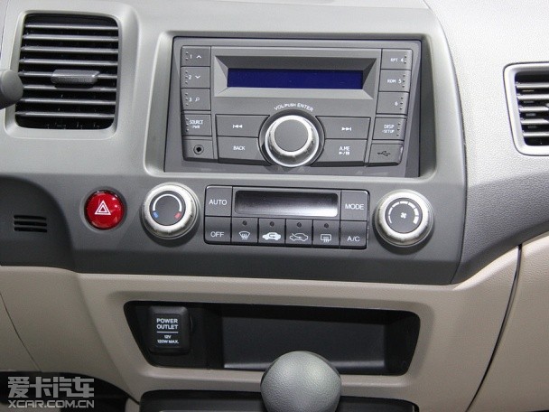 東風(fēng)本田-思銘2015款思銘