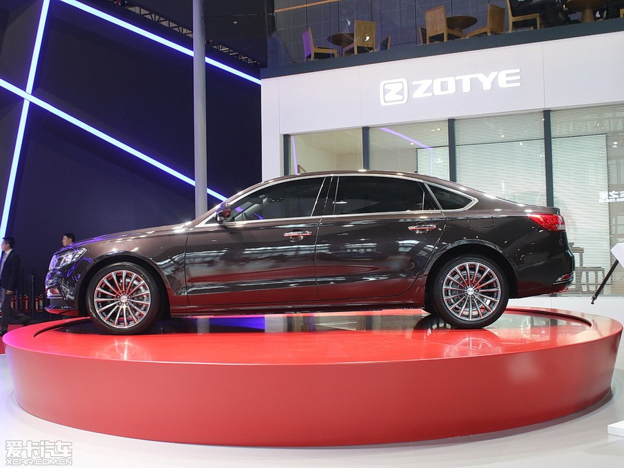 2016̩Z700 1.8T Ԅ(dng)(w)