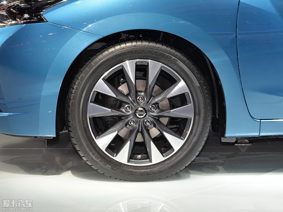 2016LANNIA {B 1.6L CVTܰ